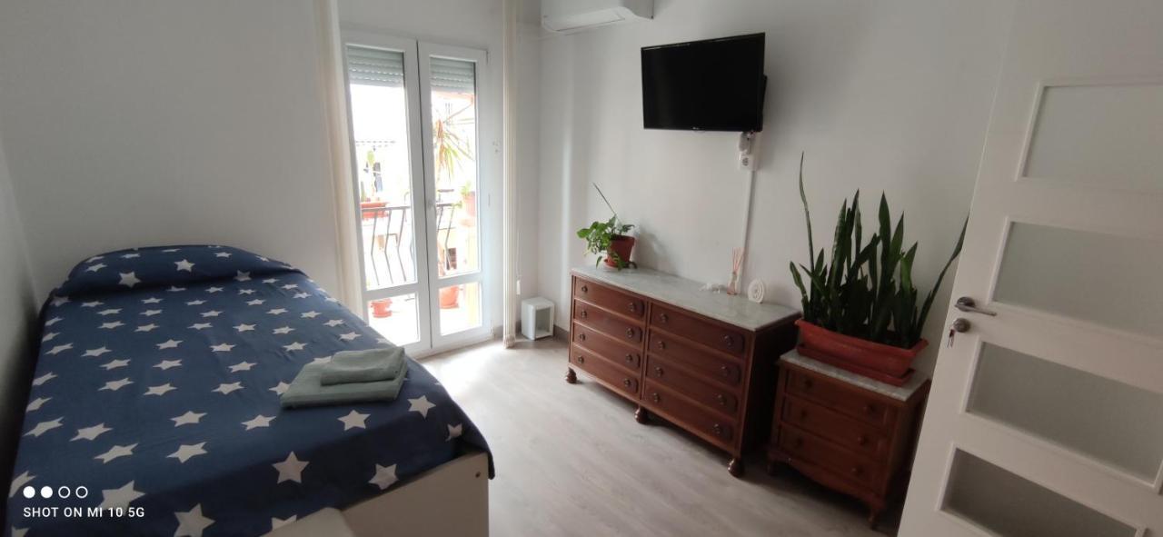 Dormitorios Piso Gandía Exteriör bild